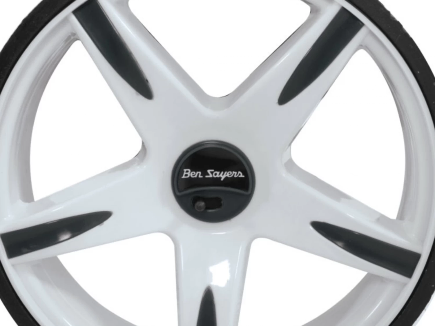 Ben Sayers Lithum Battery Golf Trolley - 36 Hole 6 Ben Sayers Lithum Battery Golf Trolley - 36 Hole - Image 6